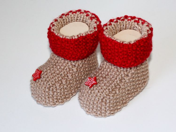 Strickanleitung Babyschuhe Perlmuster Ohne Nadelspiel Mypatterns De