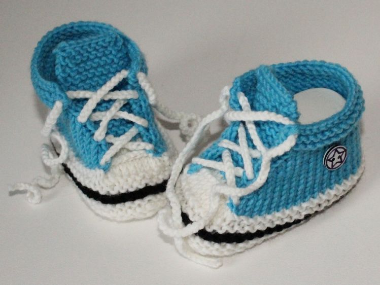 Strickanleitung Baby Turnschuhe In 2 Grossen Mypatterns De